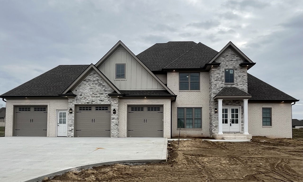 modified spec home